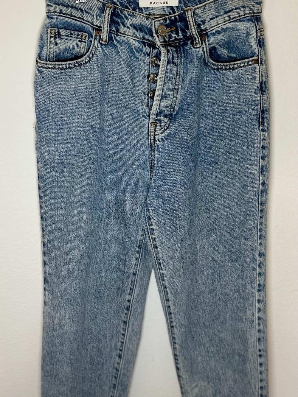 PacSun Women’s Slim Straight Light Blue Denim Jeans